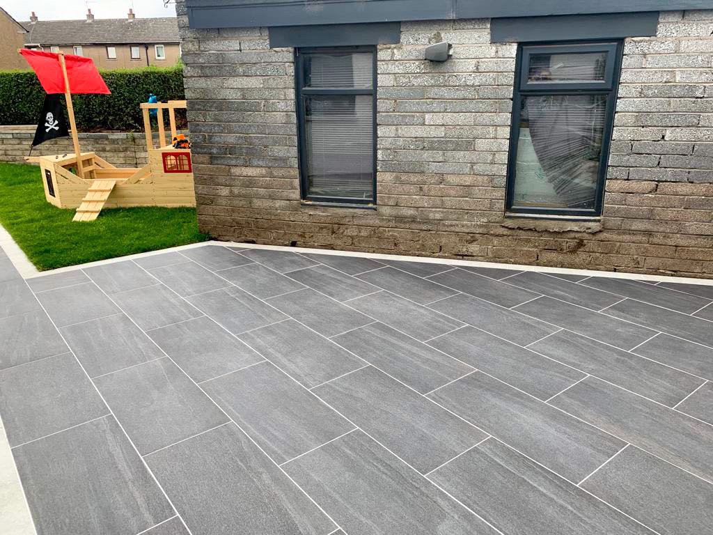 Garden paved with Fuga Pave grout